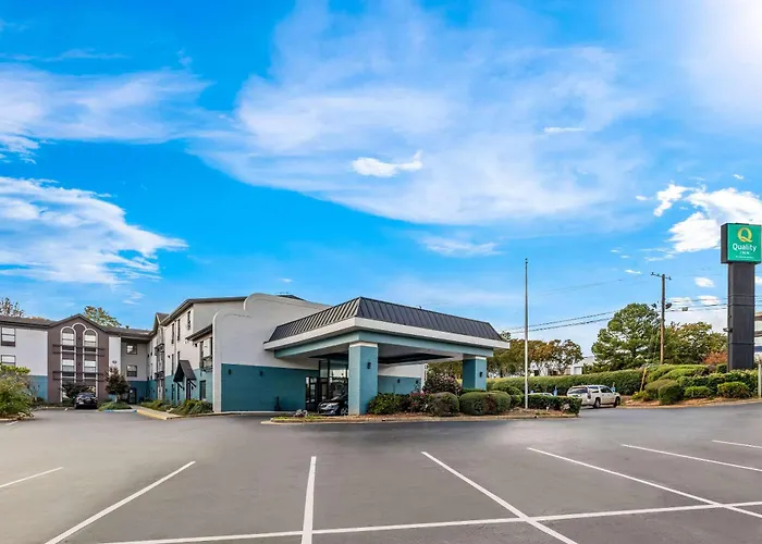 Quality Inn Marietta Near Dobbins Arb